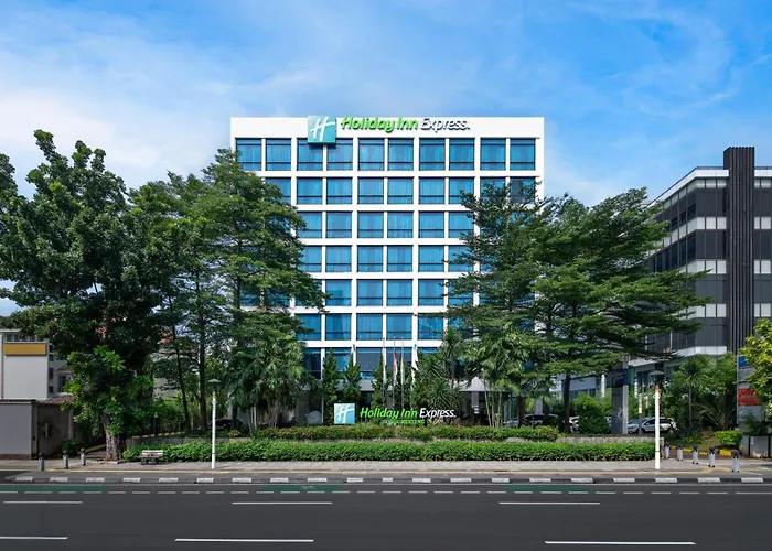 Holiday Inn Express Jakarta Matraman, an IHG Hotel